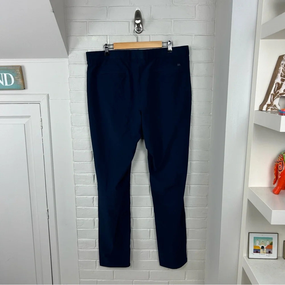 Mizzen+Main Navy Helmsman Slim Chino Pants Size 38W X 34L